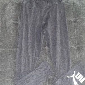 Grey leggings